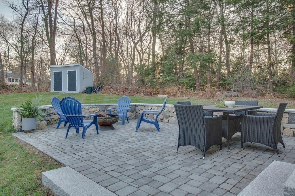 15 Brucewood Road Acton, MA 01720 - Photo 5 of 41 Gallery Image 5