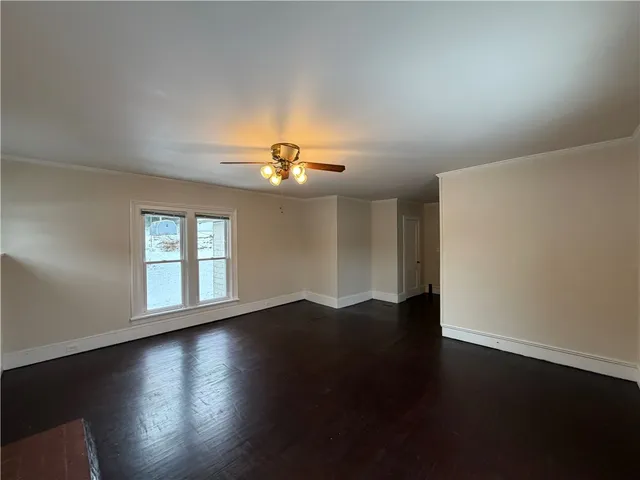 $1,600 | 166 East 3rd Street, Corning, NY 14830