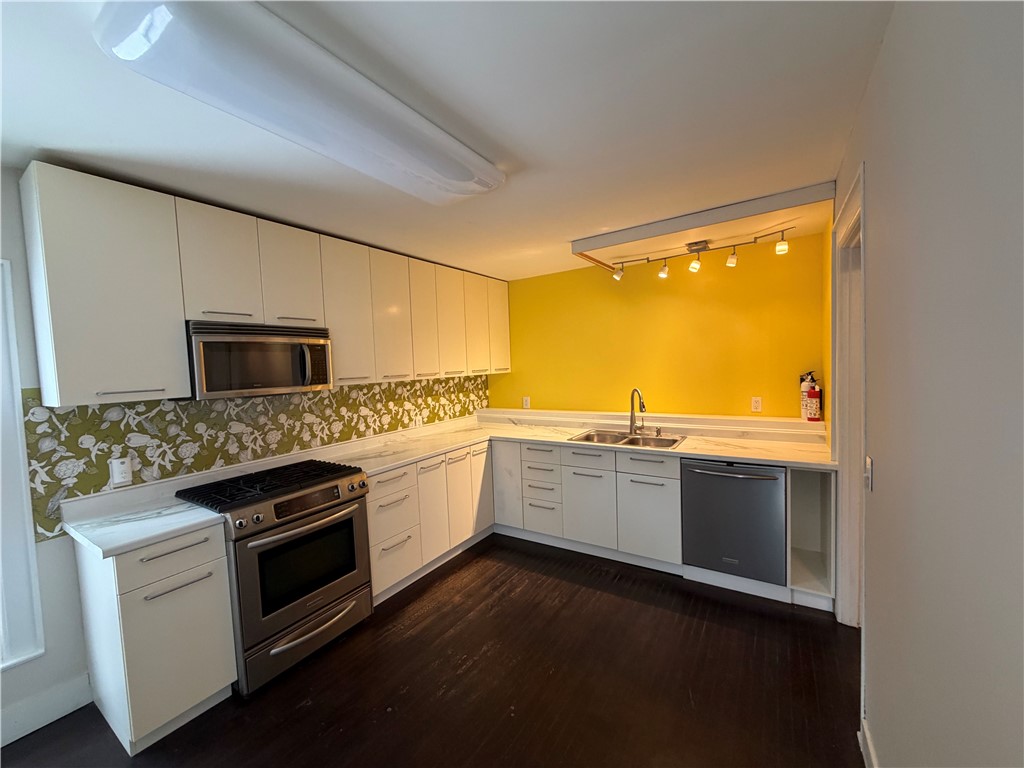 166 East 3rd Street Corning, NY 14830 - Photo 19 of 22 Kitchen