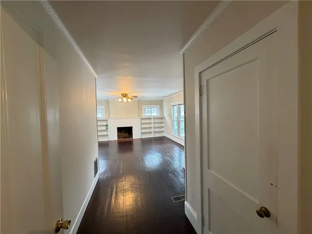 $1,600 | 166 East 3rd Street, Corning, NY 14830