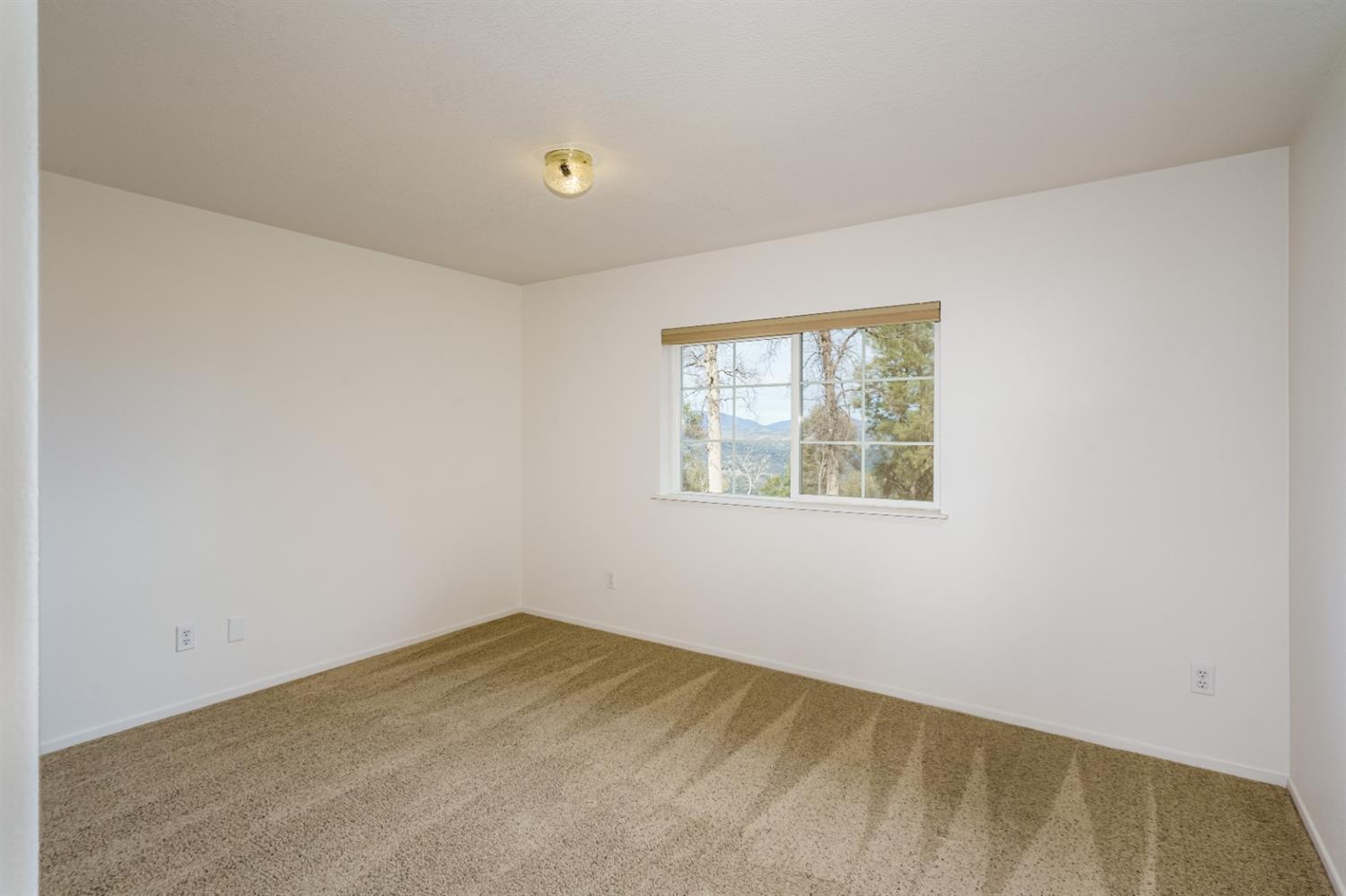 4359 Alamo Creek Road Mariposa, CA 95338 - Photo 32 of 61