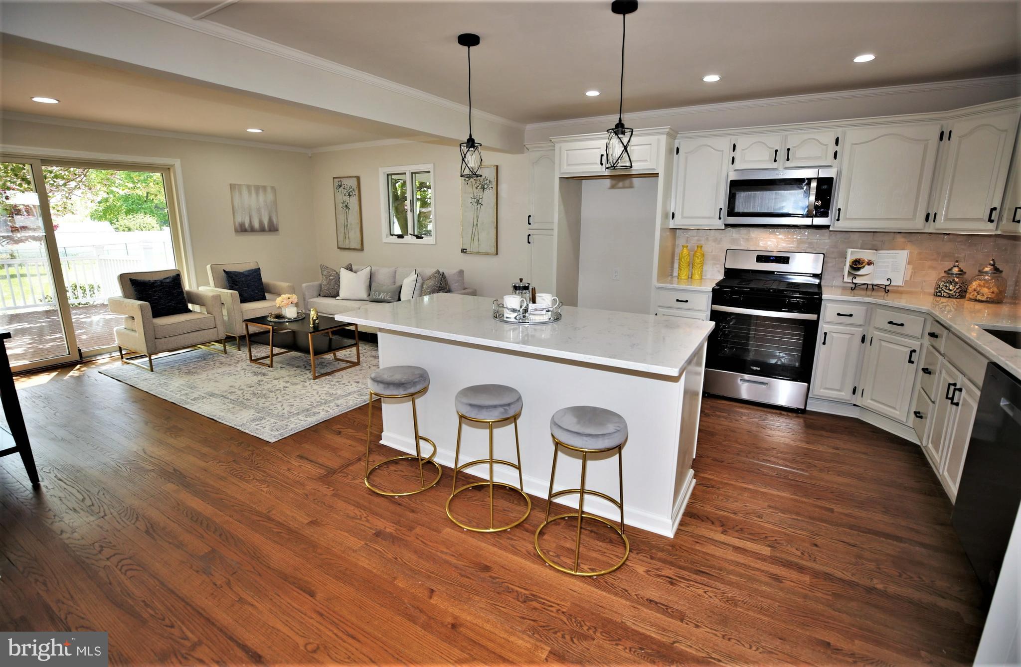 7 Downing Road Hamilton, NJ 08690 - Photo 3 of 31