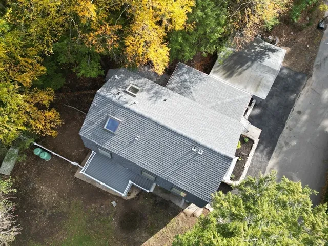 $899,900 | 232 Lake Drive, Hamilton, MA 01982