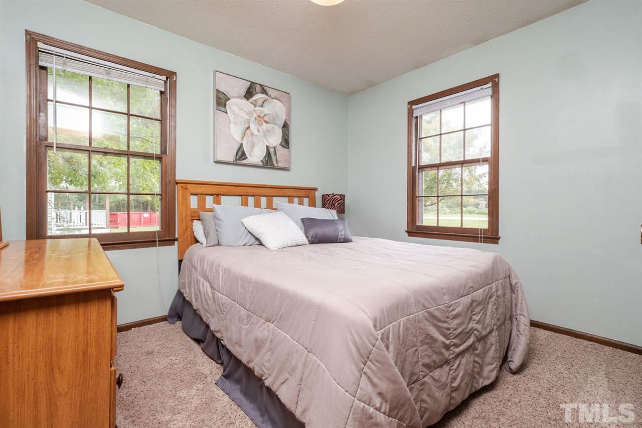 2304 Salt Hill Road Garner, NC 27529 - Photo 18 of 25 Gallery Image 18