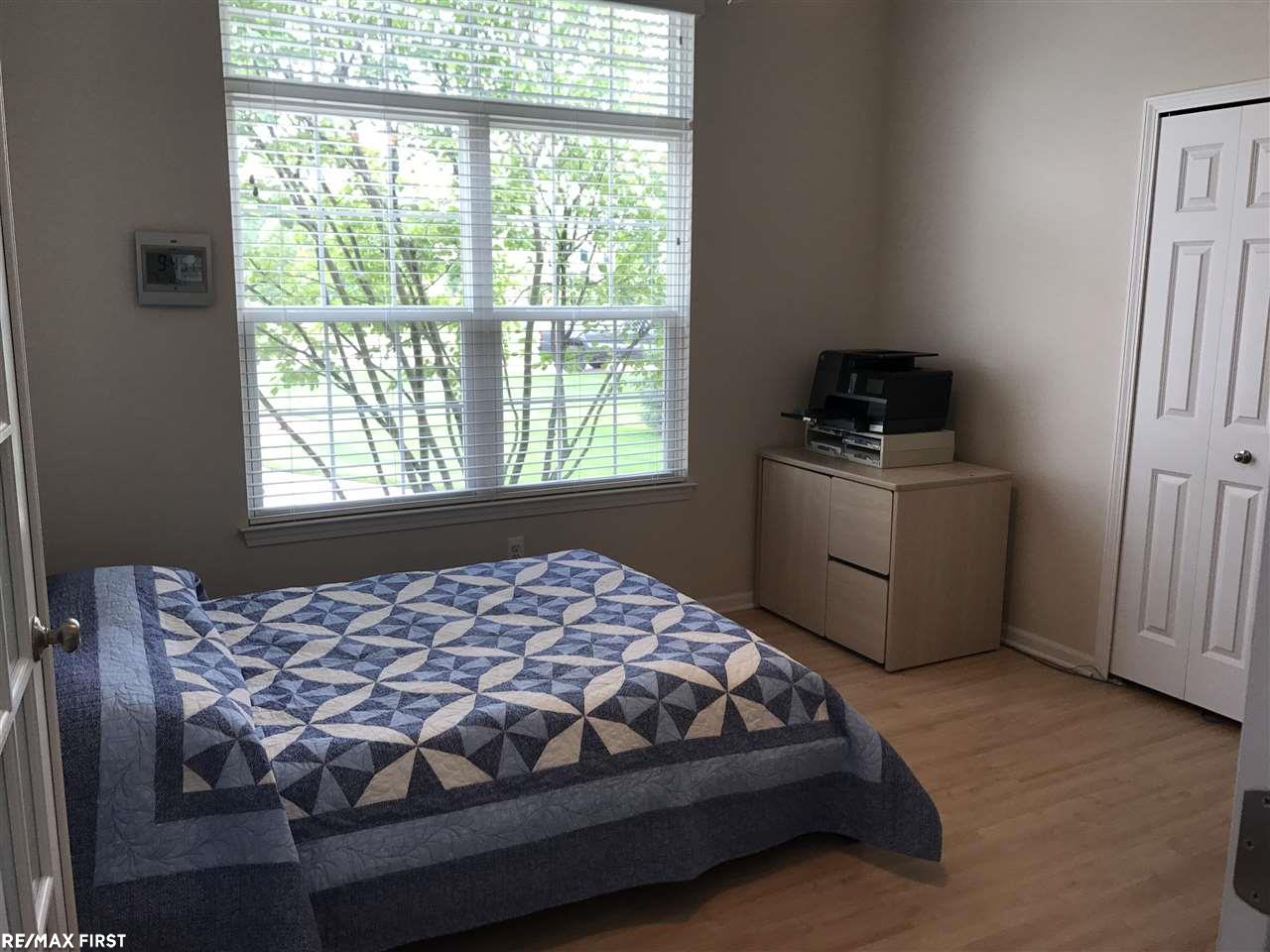 72606 Oxal Point, Unit 32 Romeo, MI 48065 - Photo 7 of 39