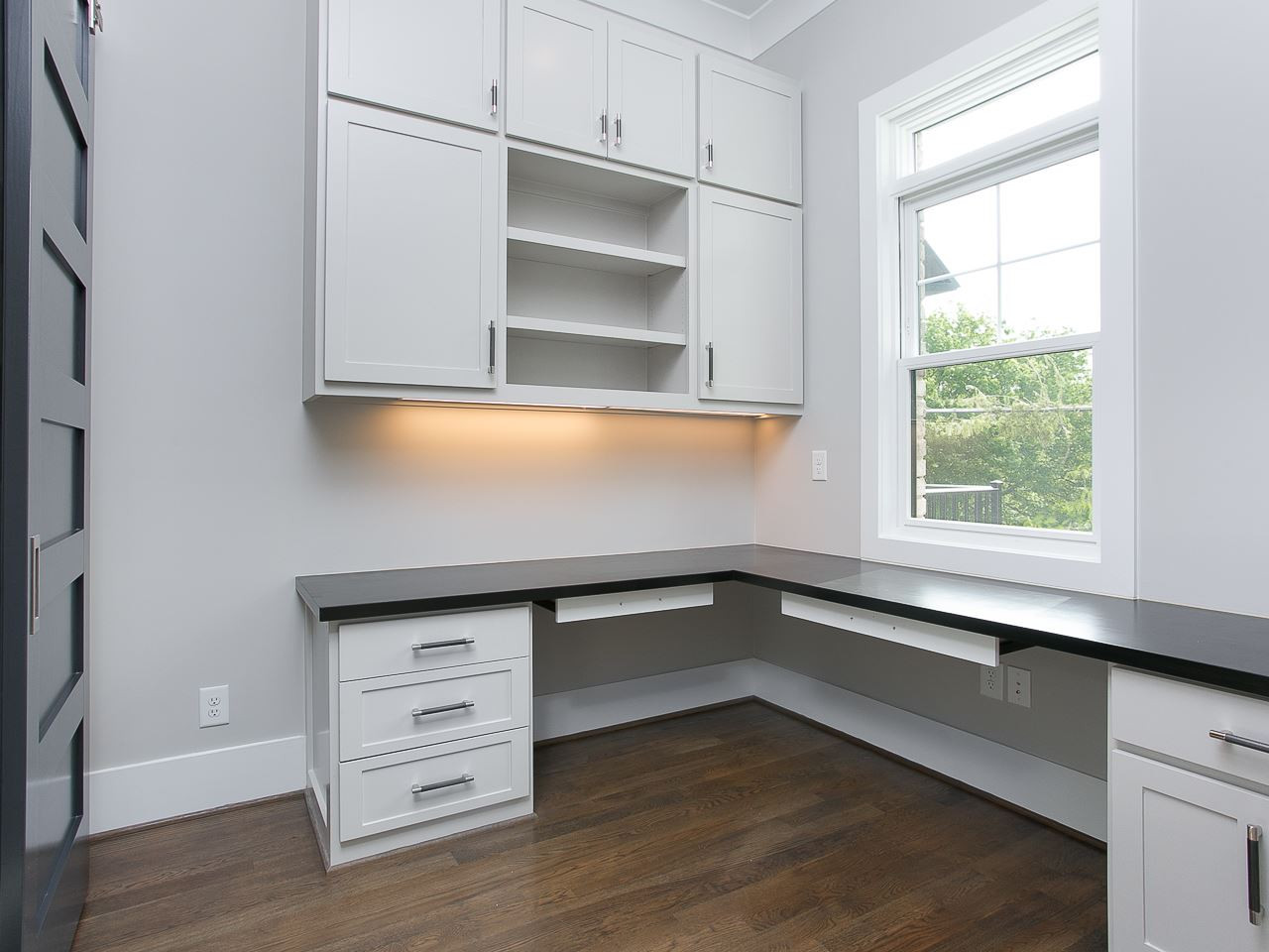 2101 Cameron Manor Lane, Unit 111 Raleigh, NC 27605 - Photo 13 of 30 Photo 13