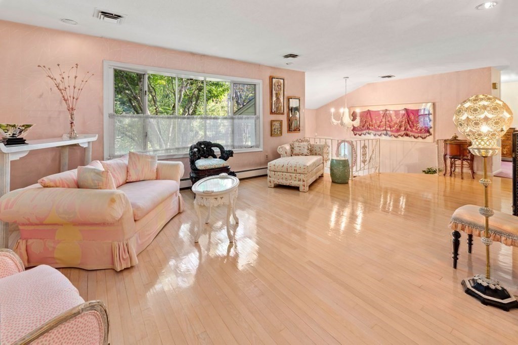 49 Lincoln Road Sharon, MA 02067 - Photo 5 of 25 Gallery Image 5