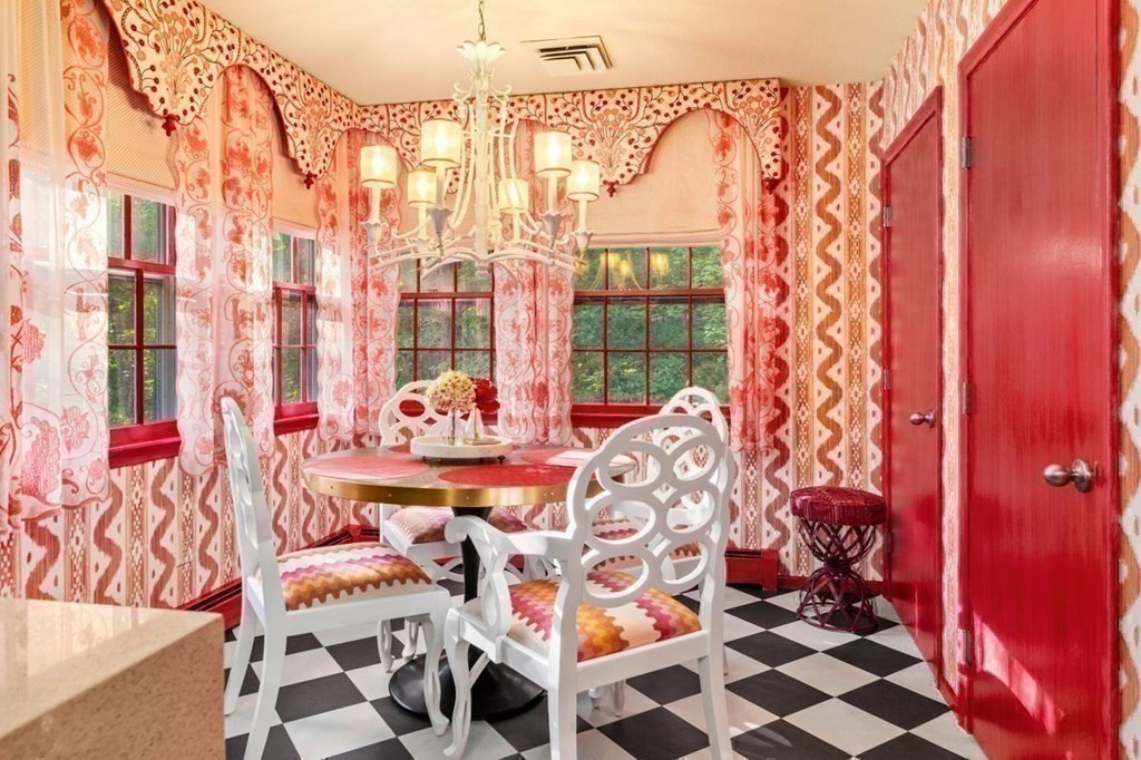 49 Lincoln Road Sharon, MA 02067 - Photo 9 of 25 Gallery Image 9