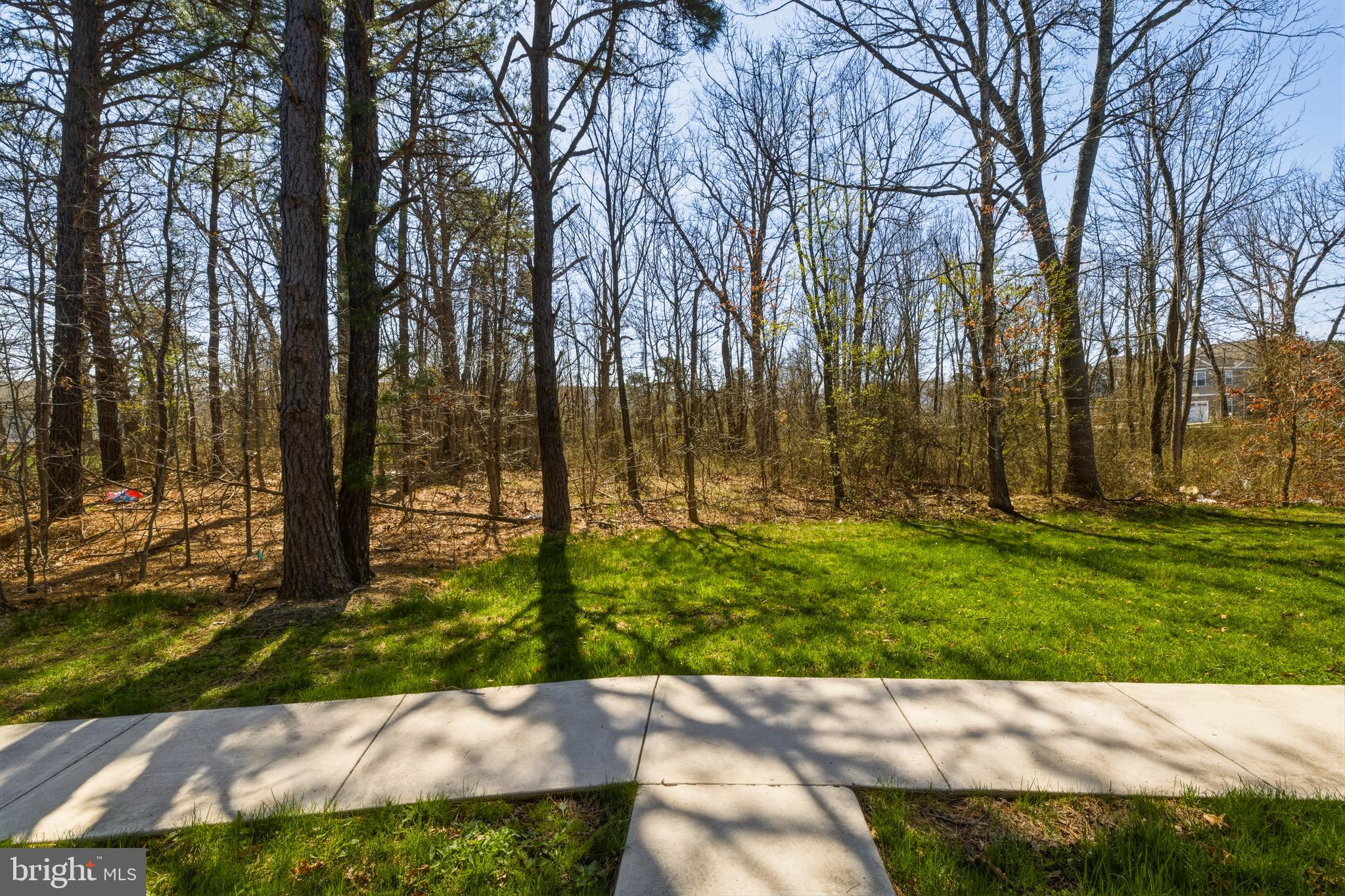 7 Lyons Court Sicklerville, NJ 08081 - Photo 2 of 11 a view of an outdoor space
