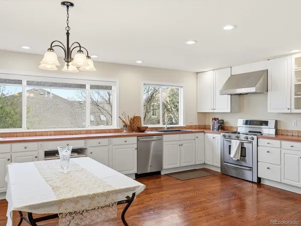 $895,000 | 7656 South Grape Way, Centennial, CO 80122