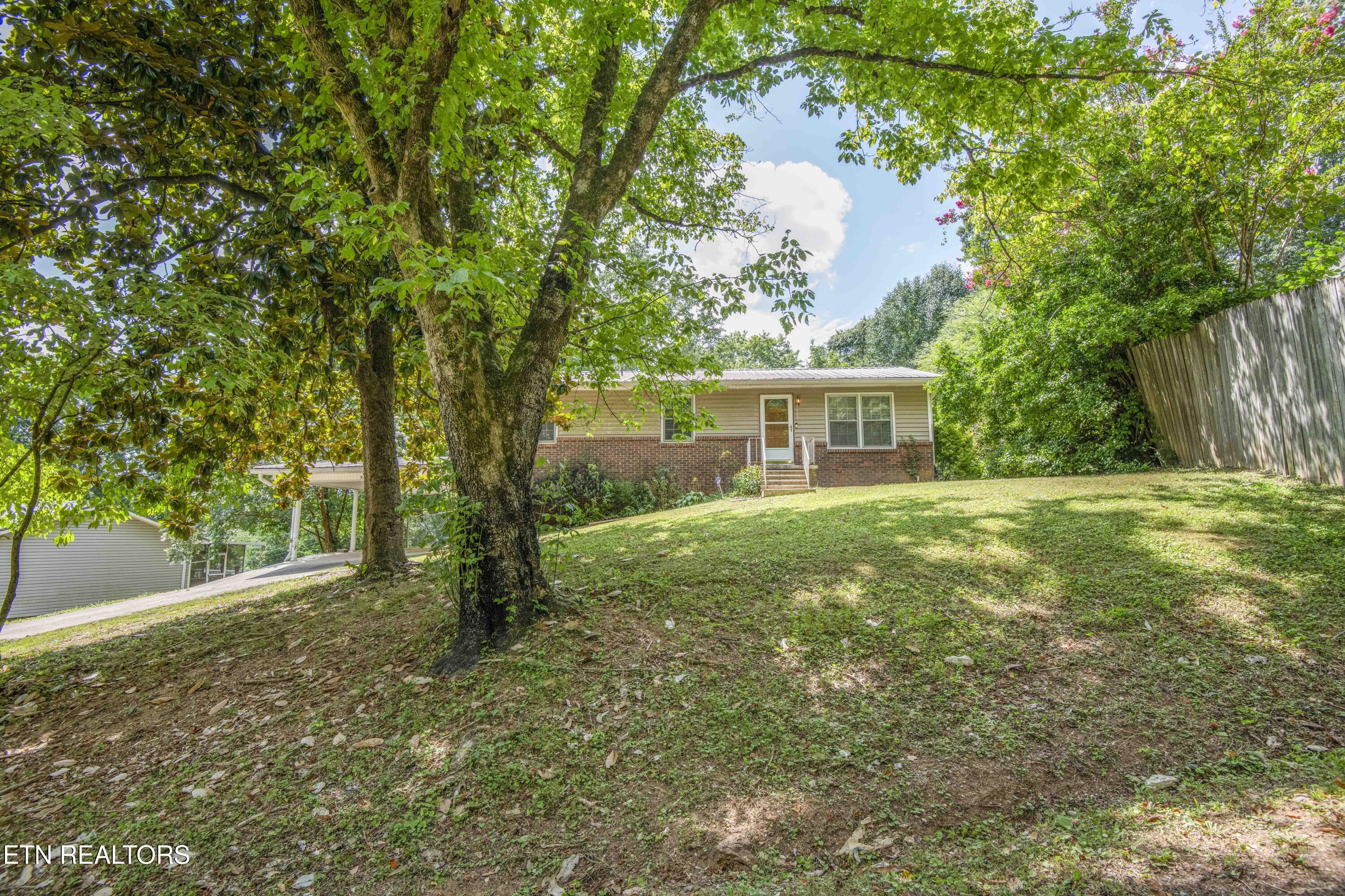 339 Cofer Circle Harriman, TN 37748 - Photo 2 of 53 exterior 2_1