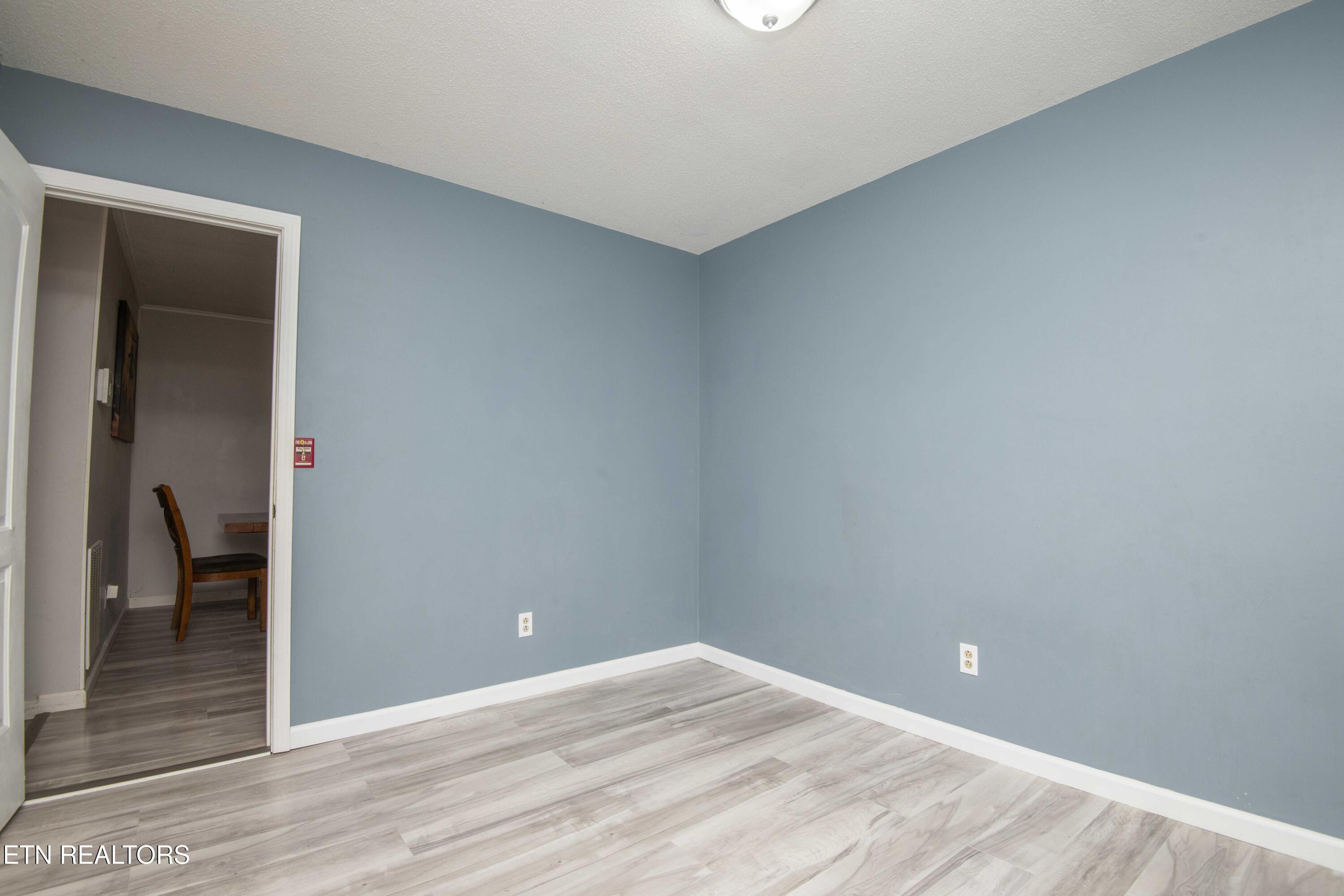 339 Cofer Circle Harriman, TN 37748 - Photo 41 of 53 third bed 3_1