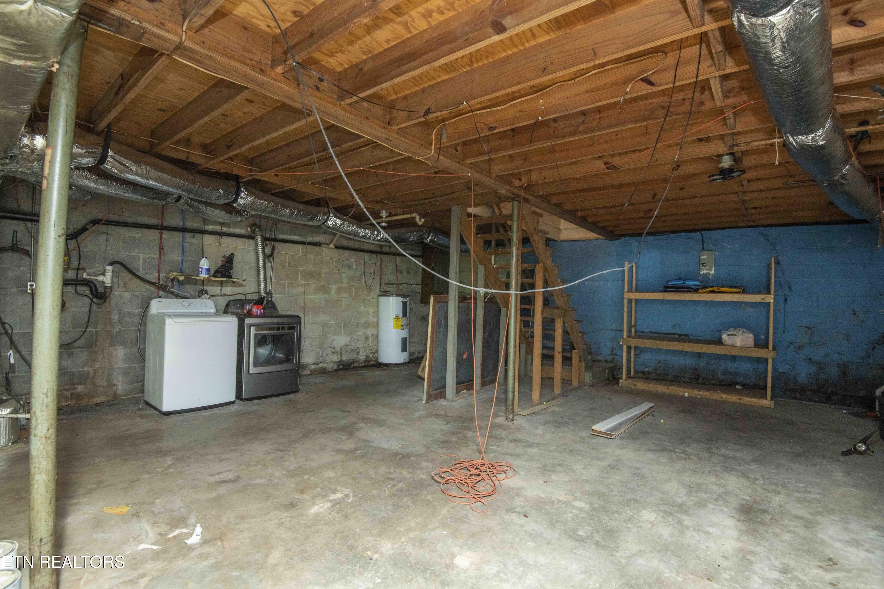 339 Cofer Circle Harriman, TN 37748 - Photo 51 of 53 basement 3_1