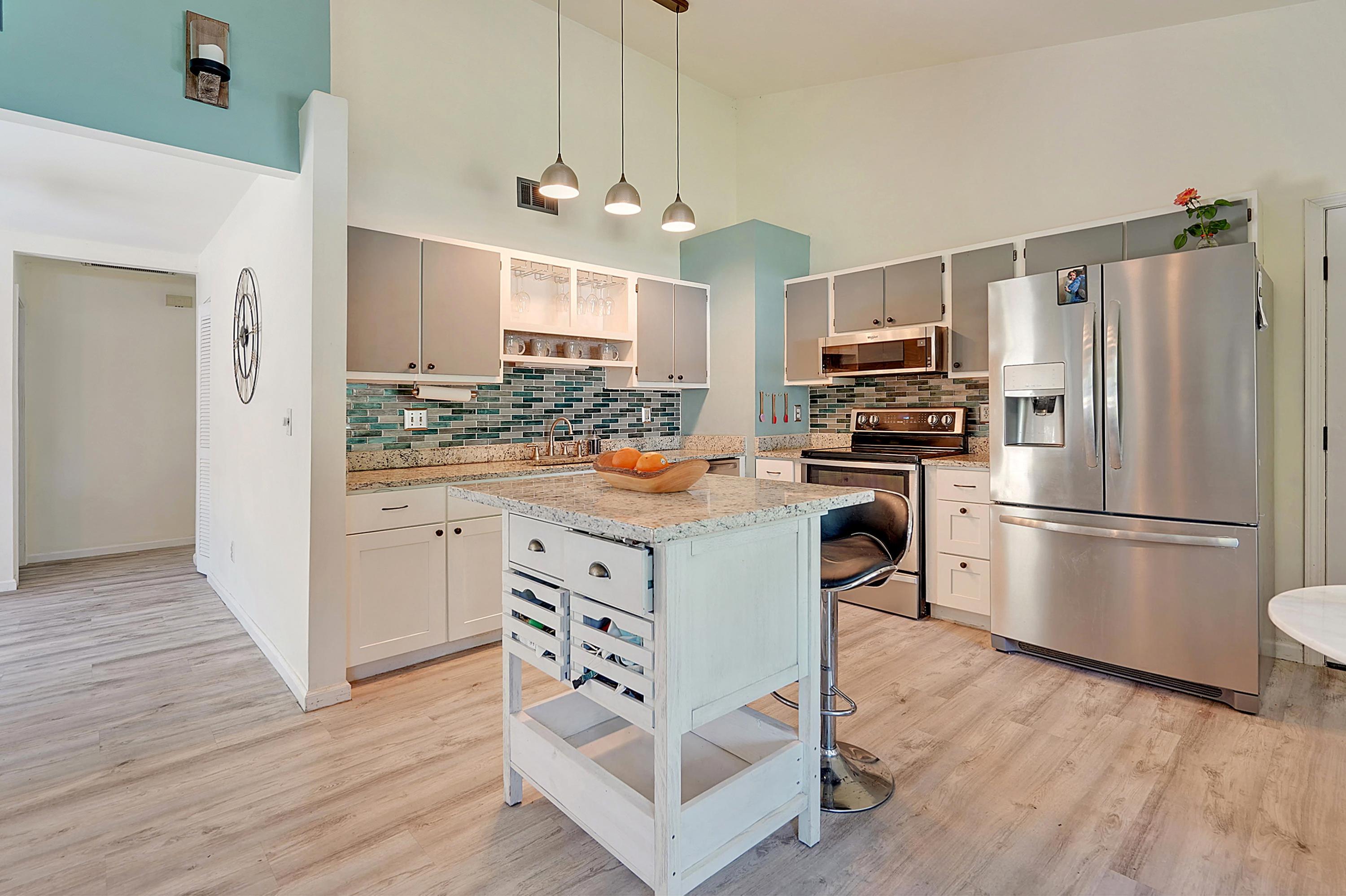 1132 Shoreham Road Charleston, SC 29412 - Photo 11 of 45 CREM_1132 Shoreham Rd_019