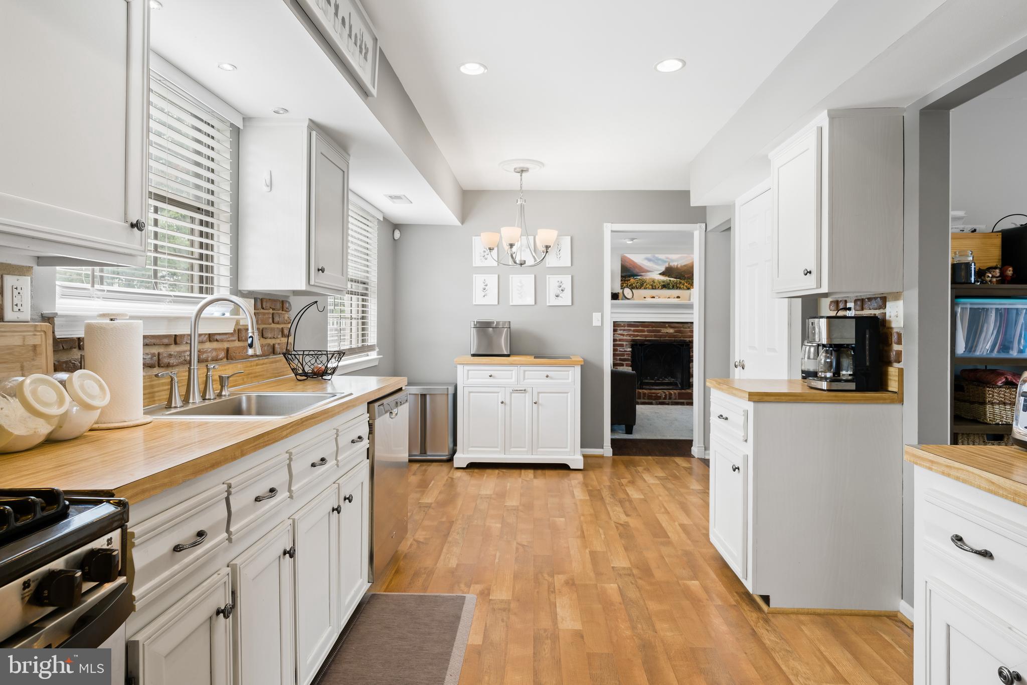 9 Euston Road Marlton, NJ 08053 - Photo 16 of 32 Gallery Image 16