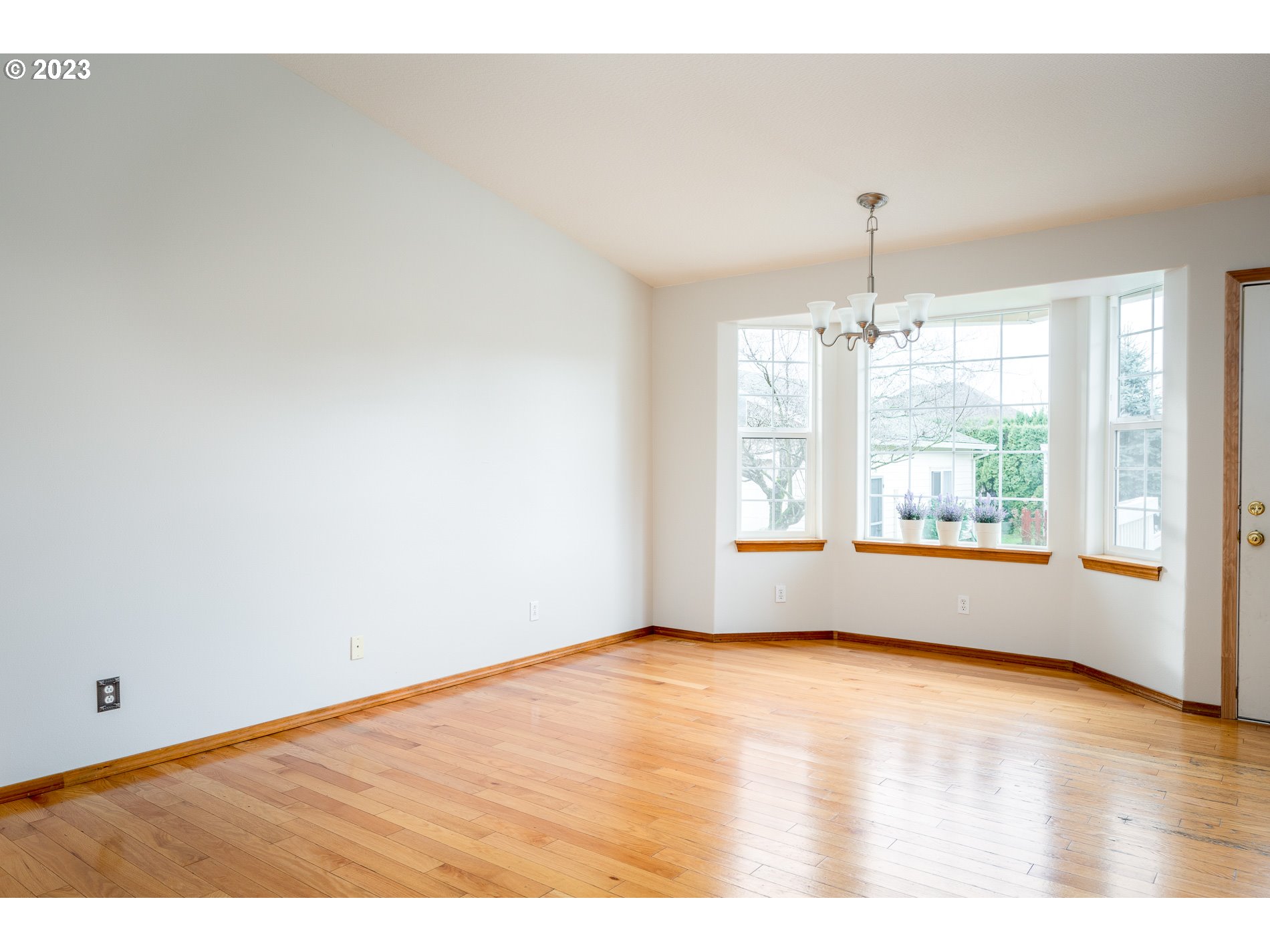 11838 Partlow Road Oregon City, OR 97045 - Photo 12 of 48 Gallery Image 12