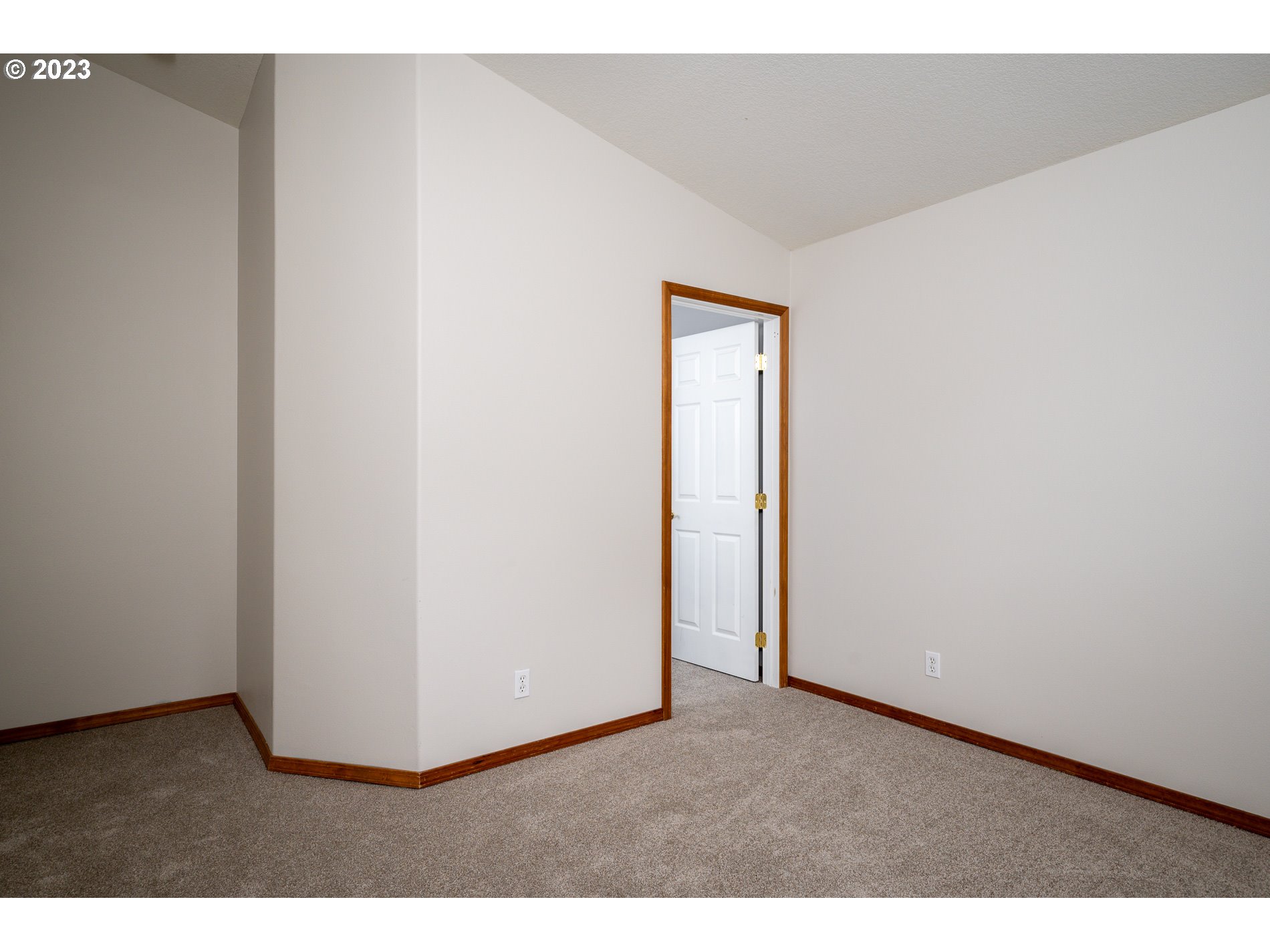 11838 Partlow Road Oregon City, OR 97045 - Photo 32 of 48 Gallery Image 32