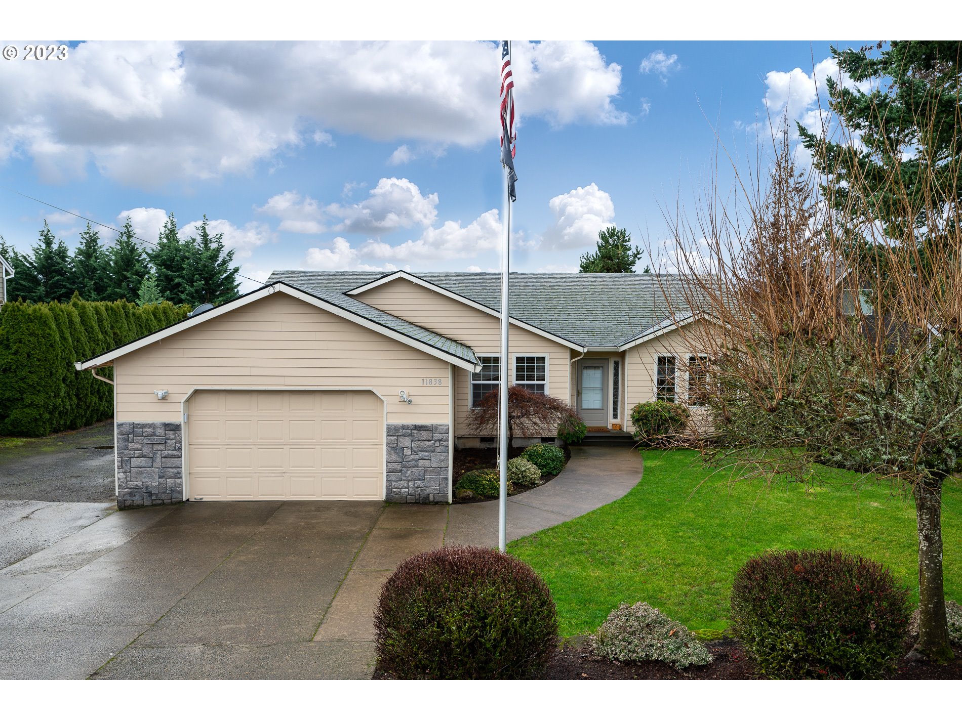 11838 Partlow Road Oregon City, OR 97045 - Photo 4 of 48 Gallery Image 4