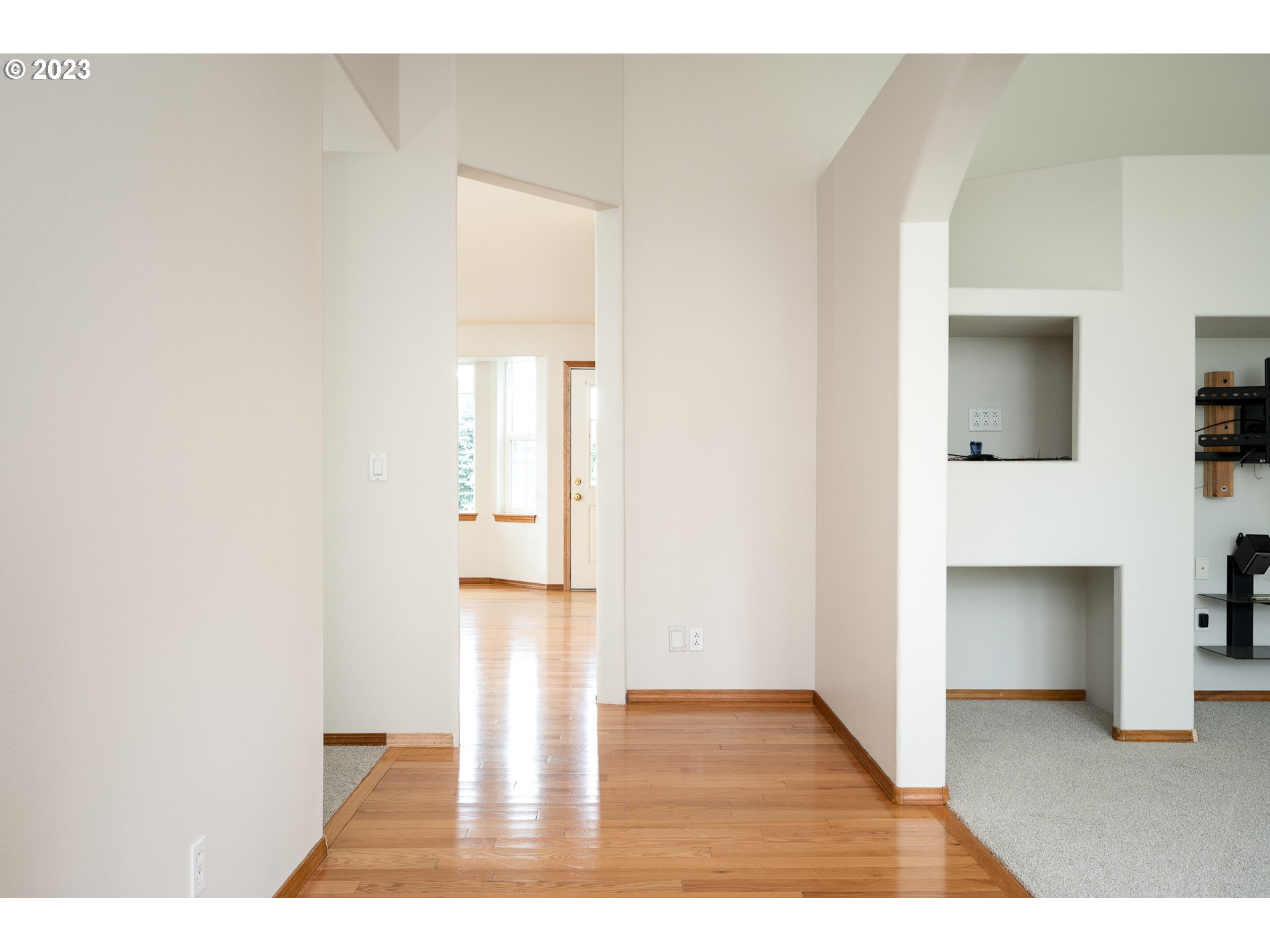 11838 Partlow Road Oregon City, OR 97045 - Photo 5 of 48 Gallery Image 5