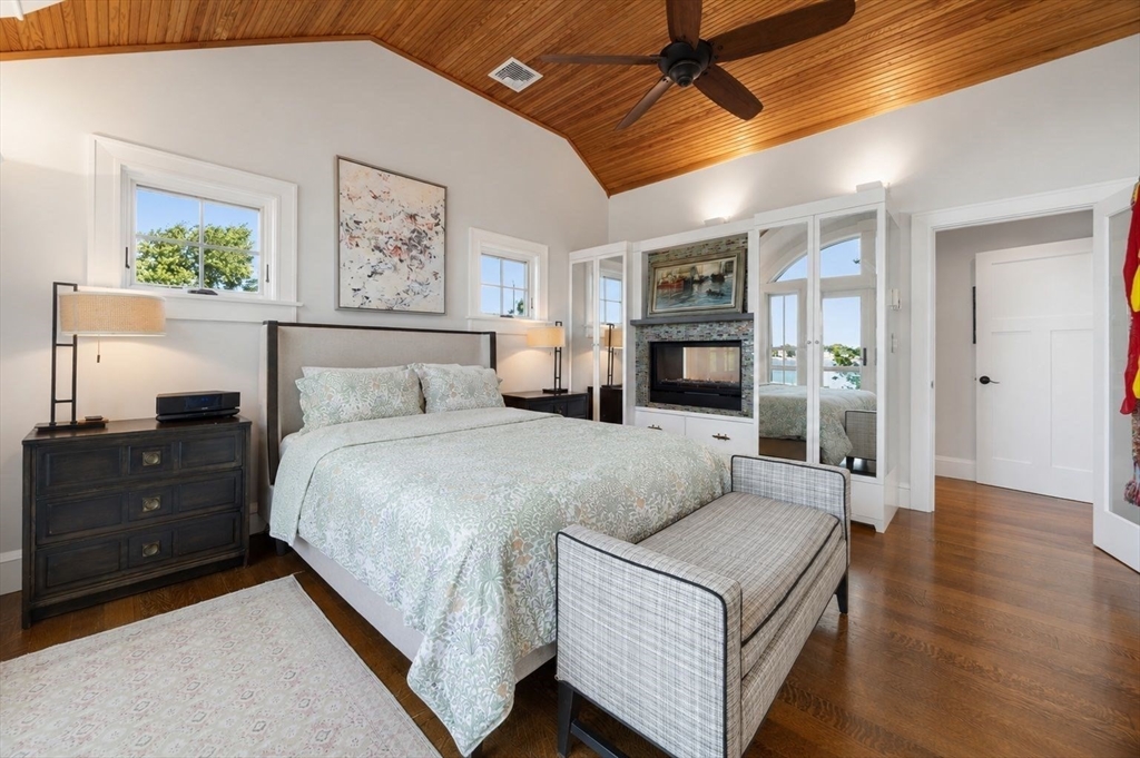 358 Rock Island Road Quincy, MA 02169 - Photo 19 of 40