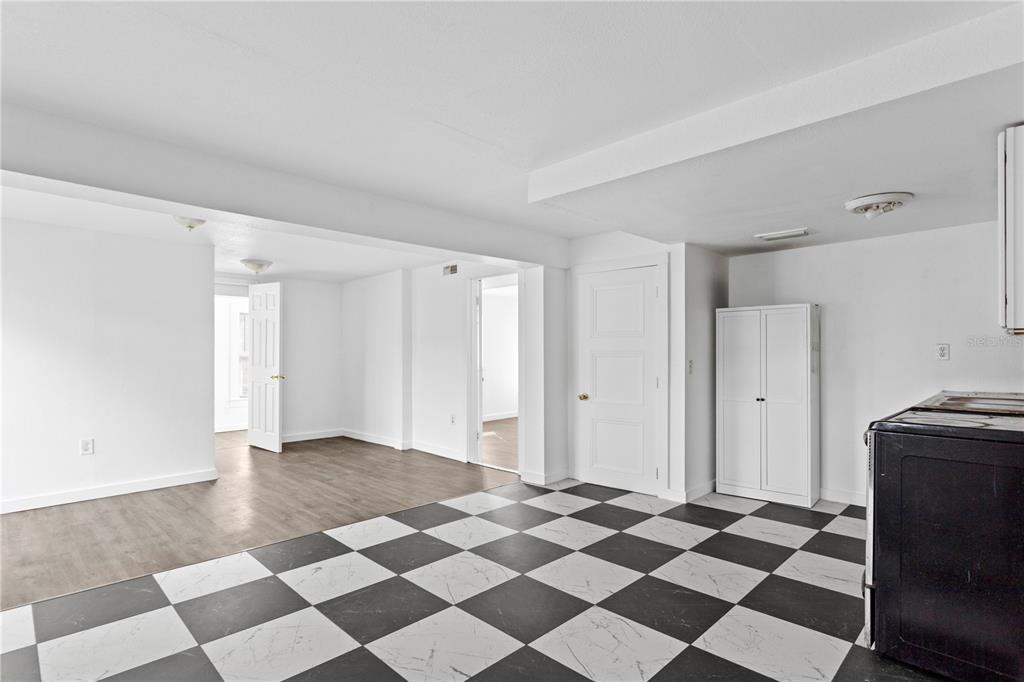 4103 North Howard Avenue Tampa, FL 33607 - Photo 2 of 13