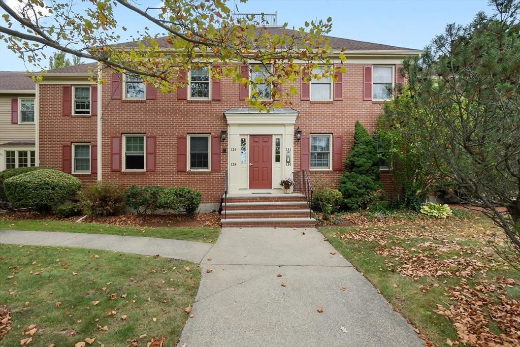 130 Village Post Road, Unit 130 Danvers, MA 01923 - Photo 1 of 29 Gallery Image 1
