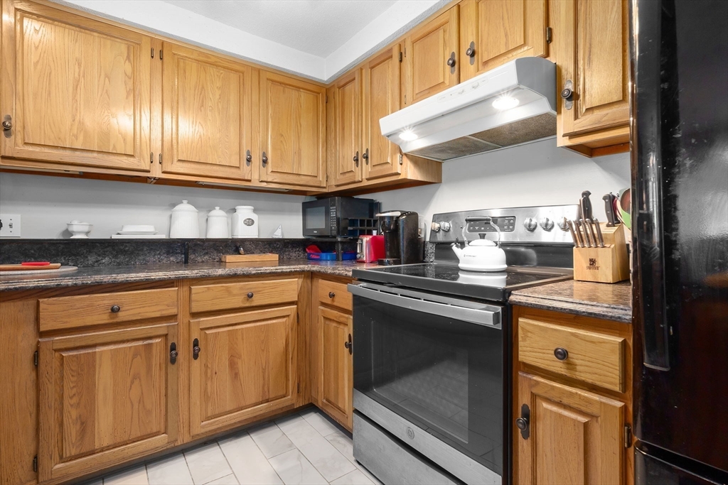 130 Village Post Road, Unit 130 Danvers, MA 01923 - Photo 13 of 29 Gallery Image 13