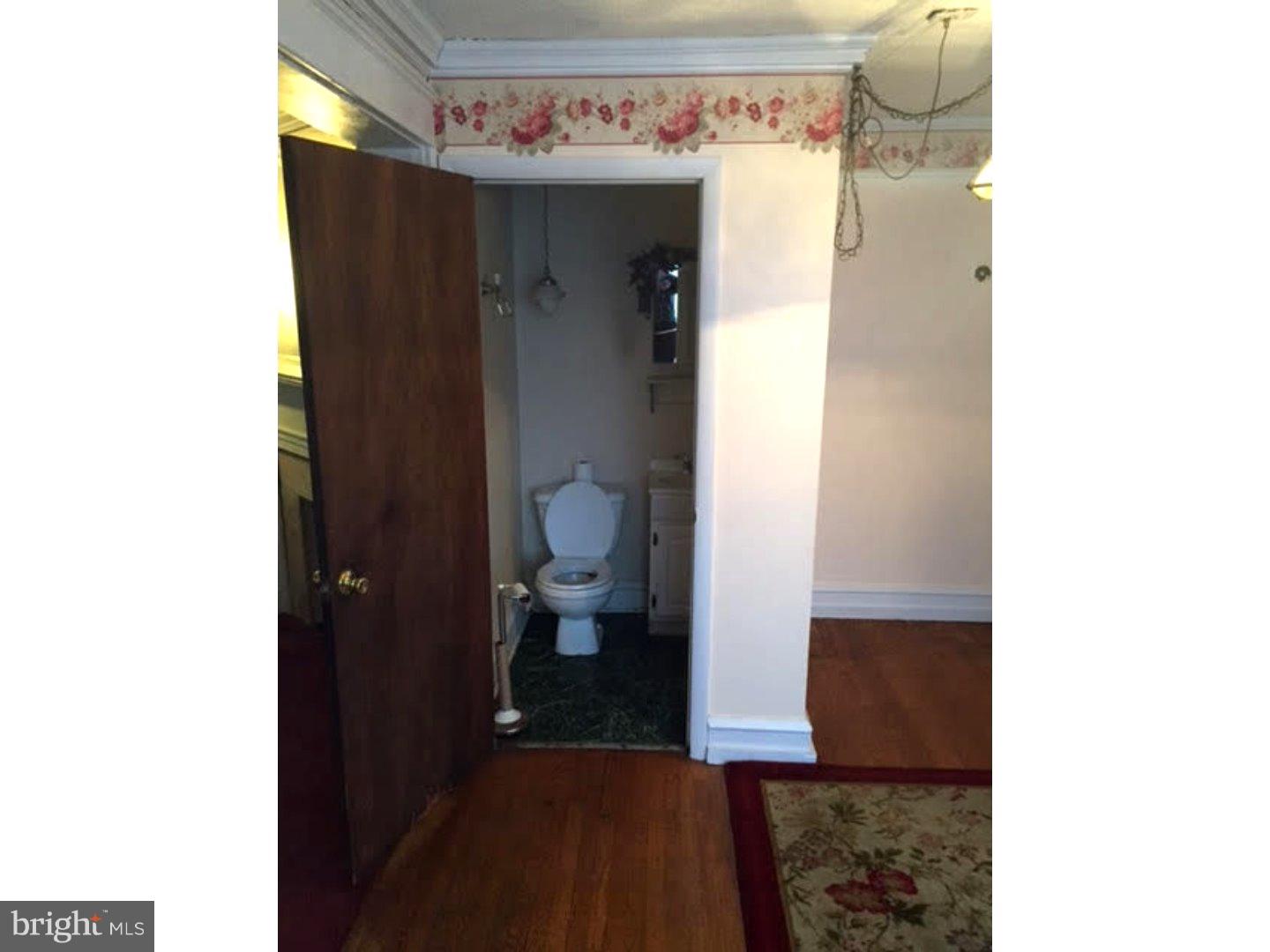 6903 Guilford Road Upper Darby, PA 19082 - Photo 6 of 25