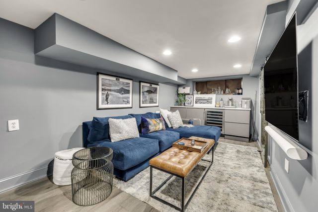 $750,000 | 118 Todd Place Northeast, Washington, DC 20002