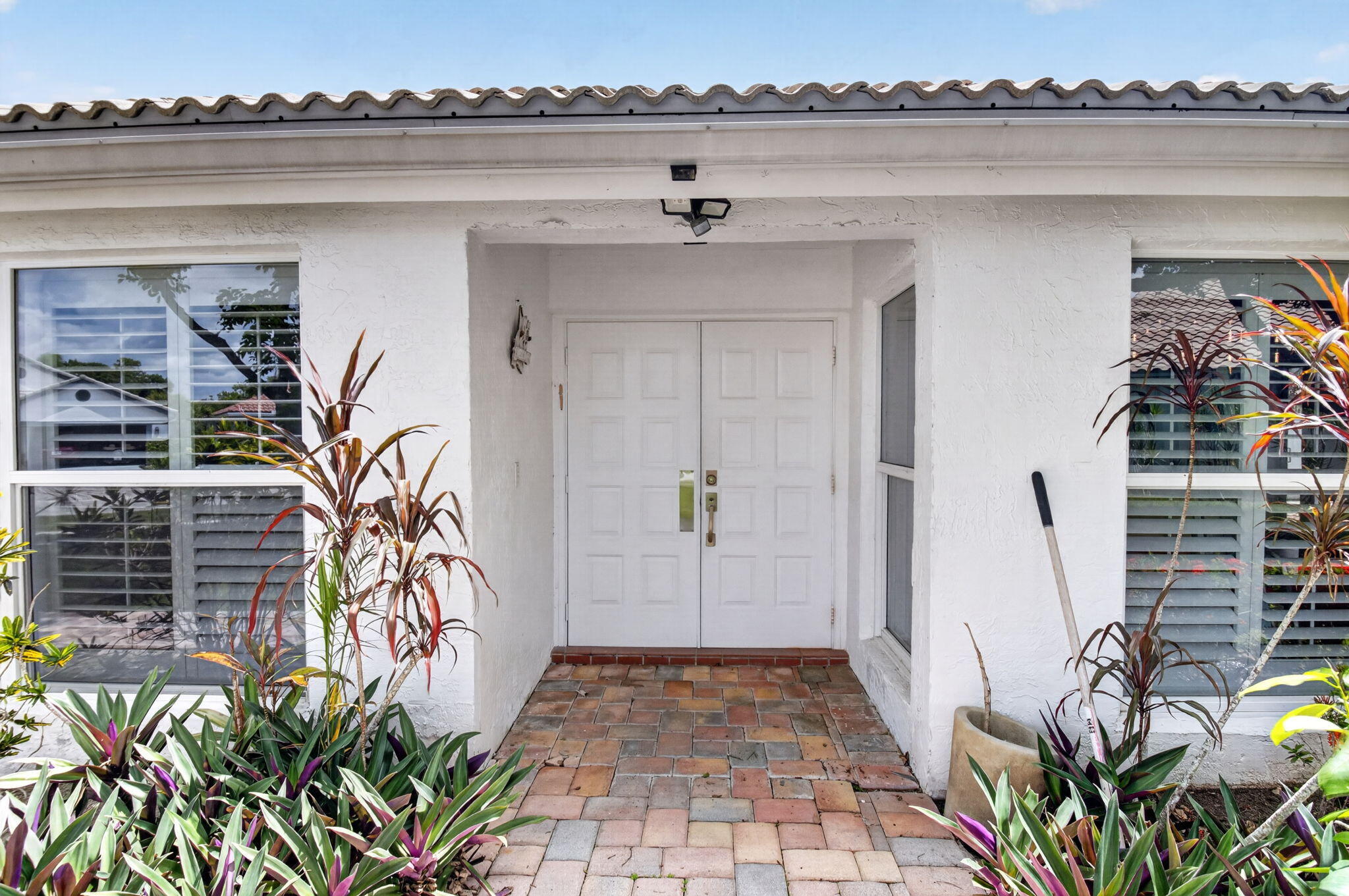 11134 Highland Circle Boca Raton, FL 33428 - Photo 3 of 88 6-web-or-mls-DSC_2800