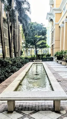 $2,900 | 750 North Tamiami Trail, Unit 1204, Sarasota, FL 34236