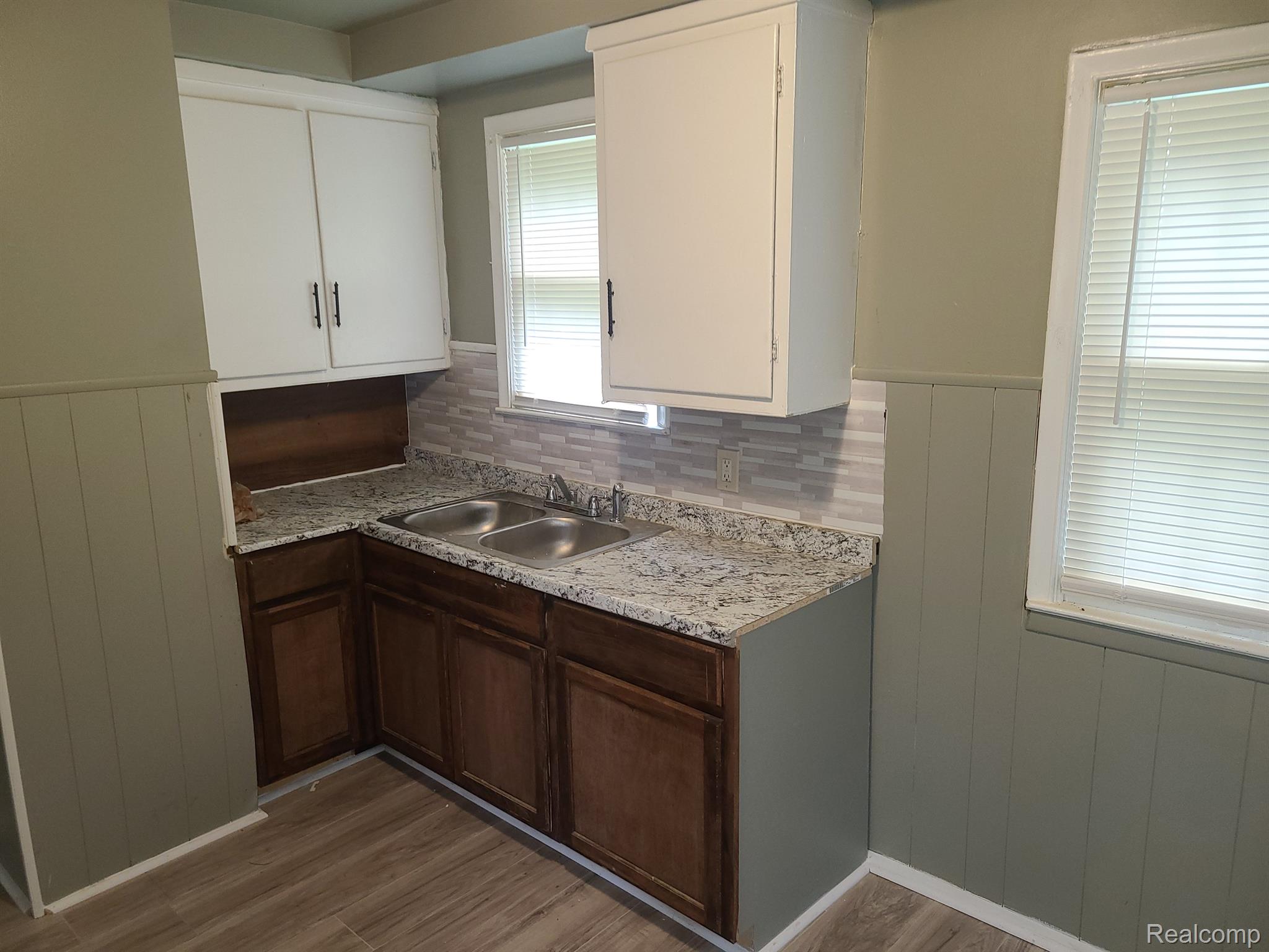 6331 Rutherford Street Detroit, MI 48228 - Photo 3 of 11 Gallery Image 3