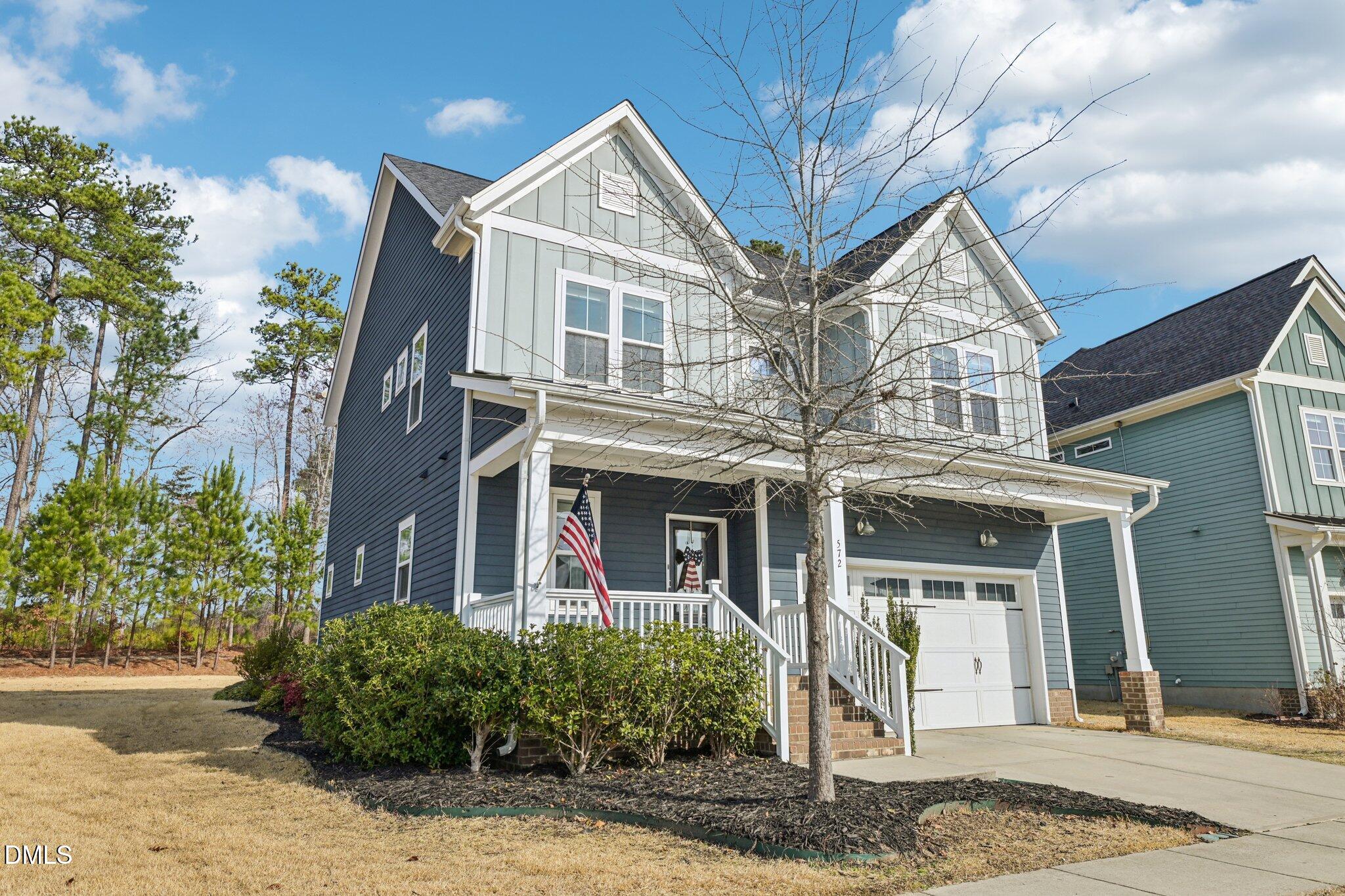 572 Beacon Ridge Boulevard Chapel Hill, NC 27516 - Photo 3 of 50 02