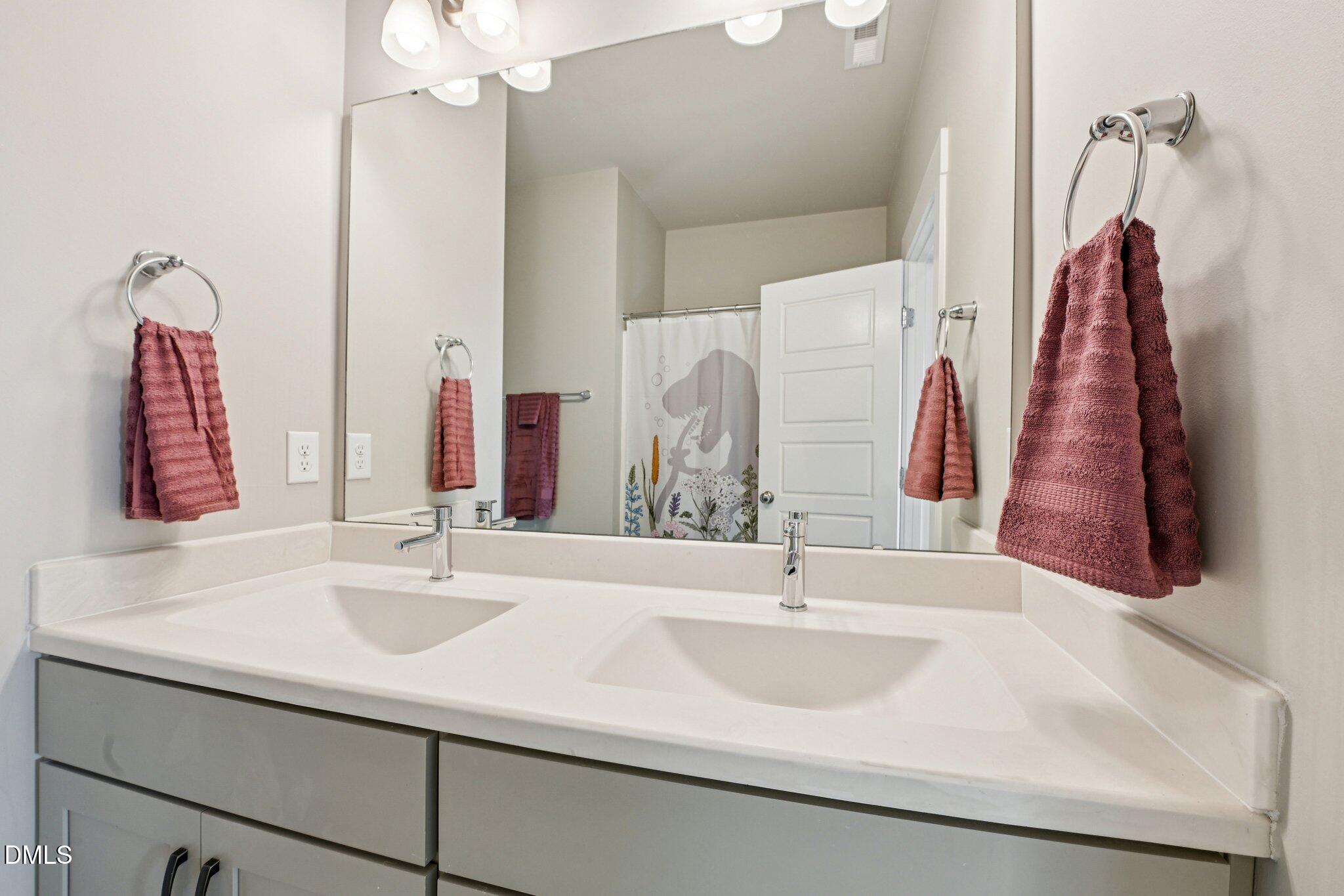 572 Beacon Ridge Boulevard Chapel Hill, NC 27516 - Photo 36 of 50 35