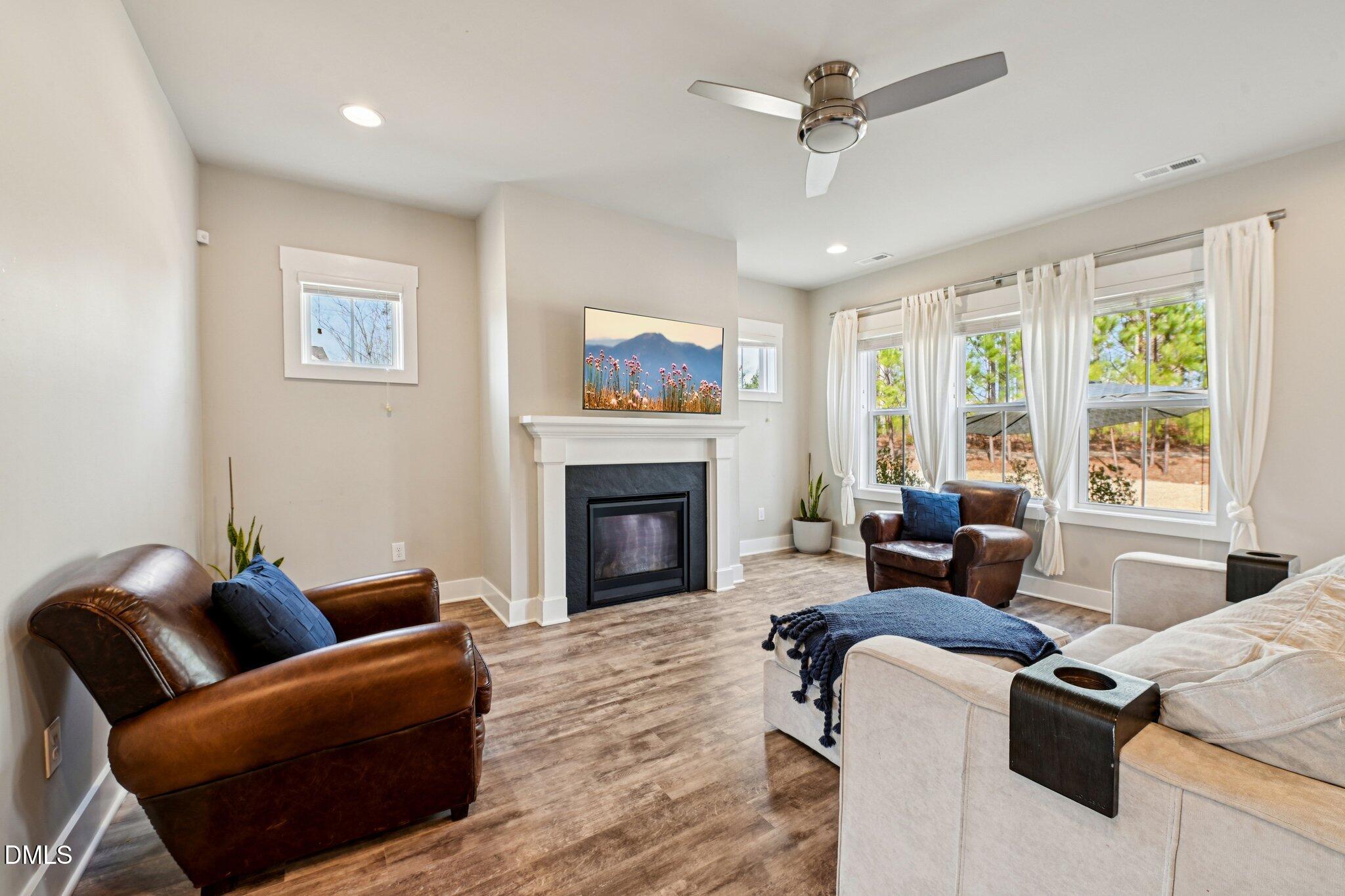 572 Beacon Ridge Boulevard Chapel Hill, NC 27516 - Photo 8 of 50 07