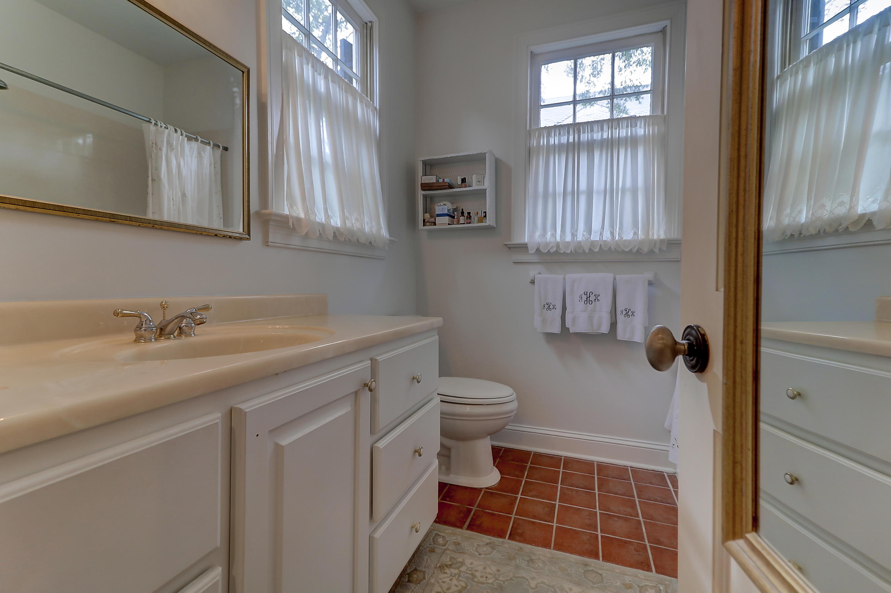 301 Morrison Street Mount Pleasant, SC 29464 - Photo 26 of 37 301 Morrison (36)