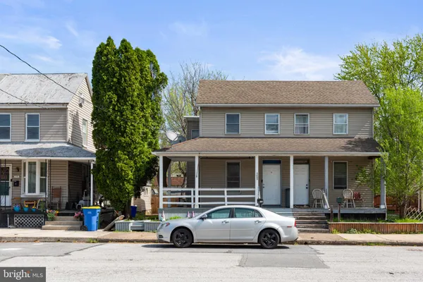 $180,000 | 125 Market Street, New Cumberland, PA 17070