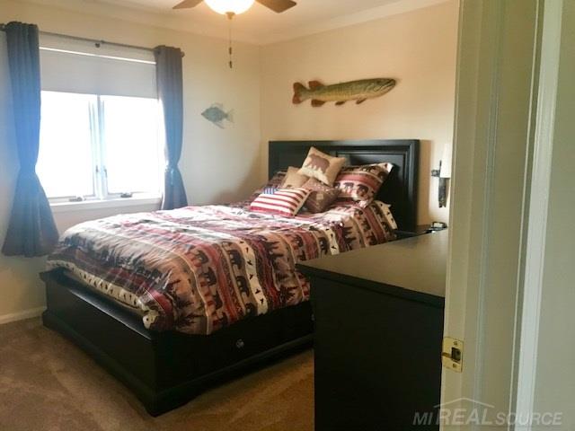 7347 Riverside Drive Algonac, MI 48001 - Photo 18 of 27 31379631-17.JPG