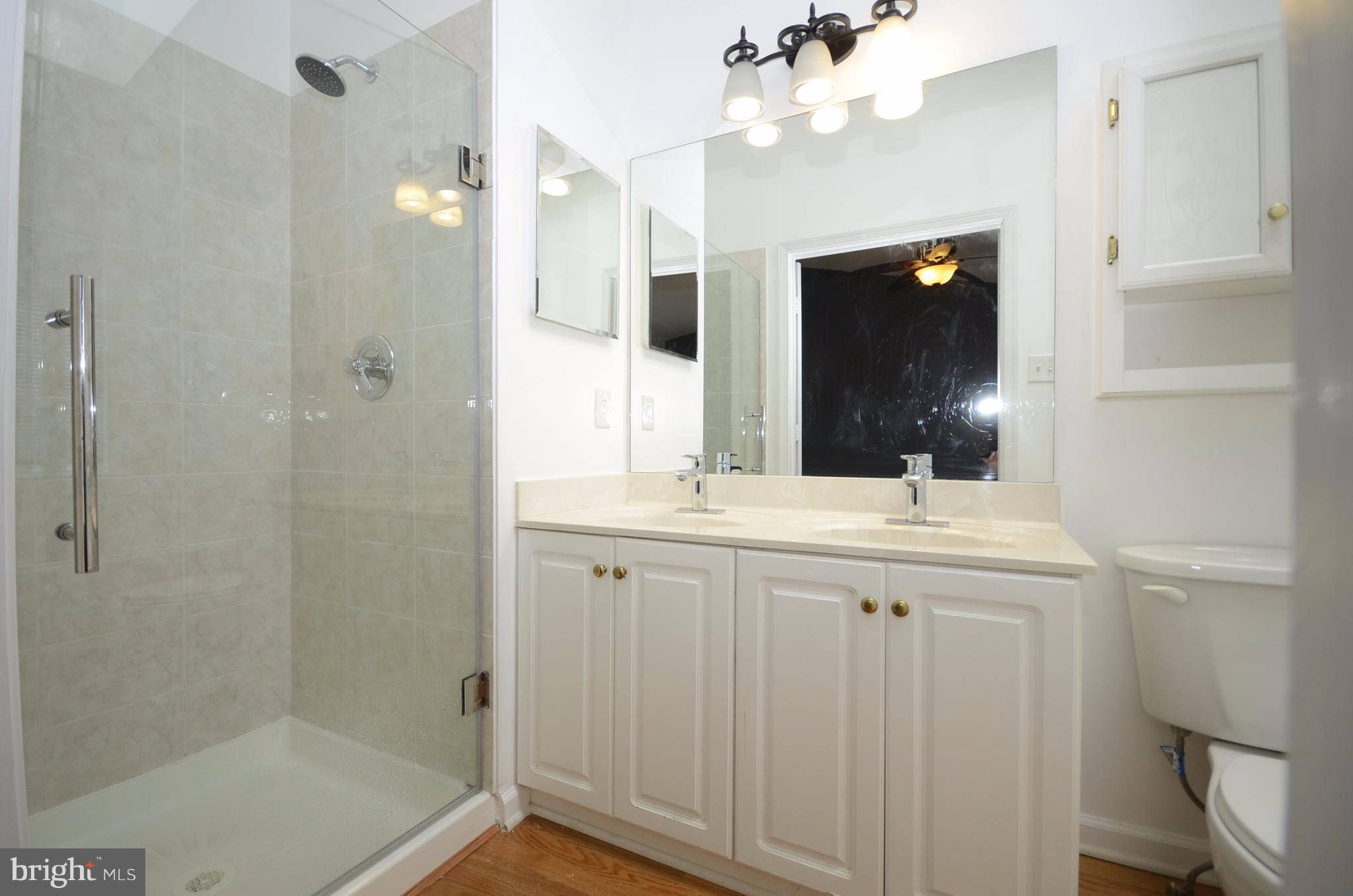2351 Cold Meadow Way Silver Spring, MD 20906 - Photo 14 of 19 Bath (Master)