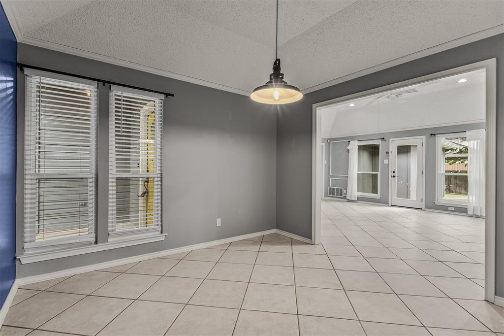 2513 Ridge Oak Court Garland, TX 75044 - Photo 14 of 31