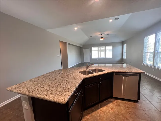 $2,400 | 2906 Coastal Prairie Lane, Katy, TX 77493