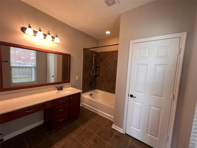 $2,400 | 2906 Coastal Prairie Lane, Katy, TX 77493