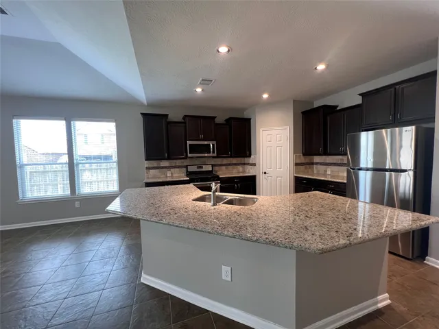 $2,400 | 2906 Coastal Prairie Lane, Katy, TX 77493