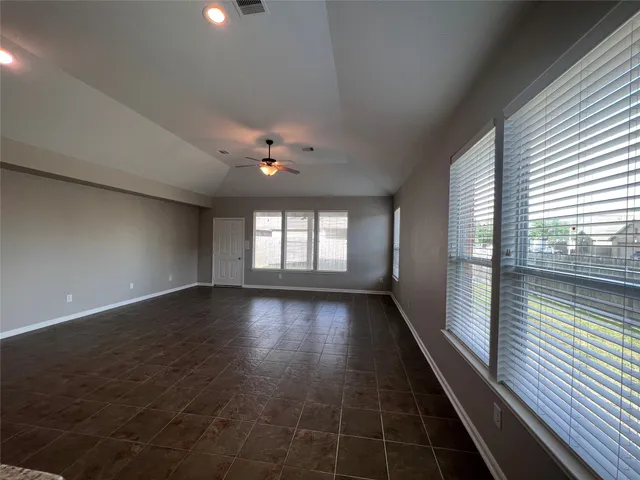 $2,400 | 2906 Coastal Prairie Lane, Katy, TX 77493