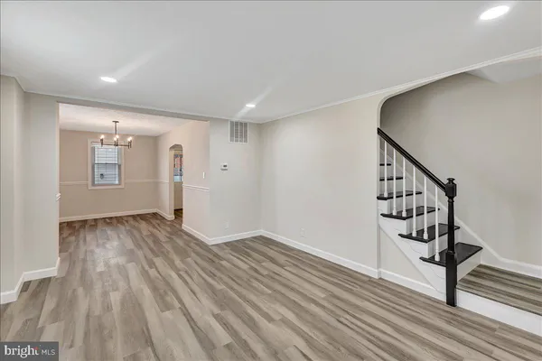 $274,900 | 302 Endsleigh Avenue, Middle River, MD 21220