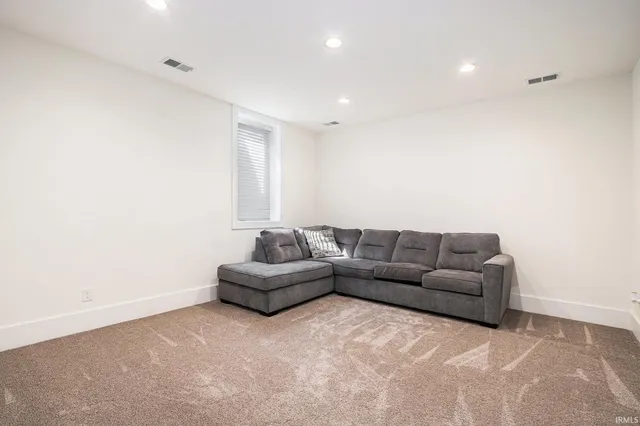 $799,000 | 120 South Niles Avenue, South Bend, IN 46617