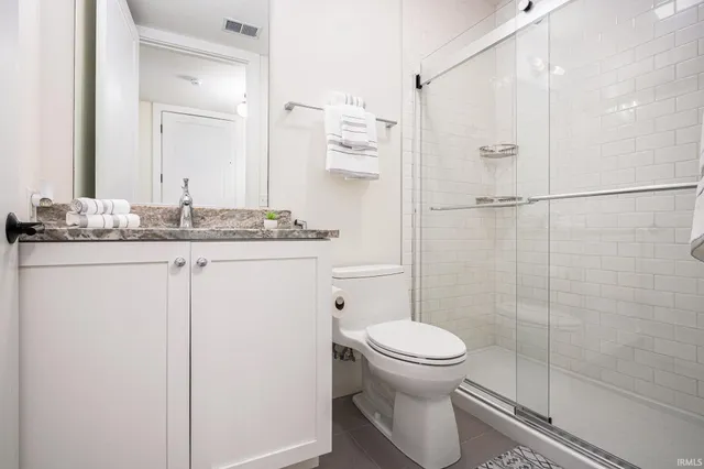 $799,000 | 120 South Niles Avenue, South Bend, IN 46617