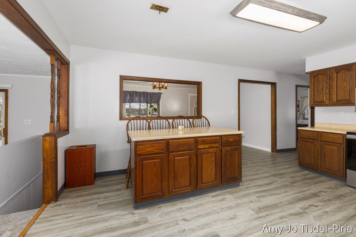 8411 Spring Road Northwest Stanton, MI 48888 - Photo 11 of 20 8411-Spring_011