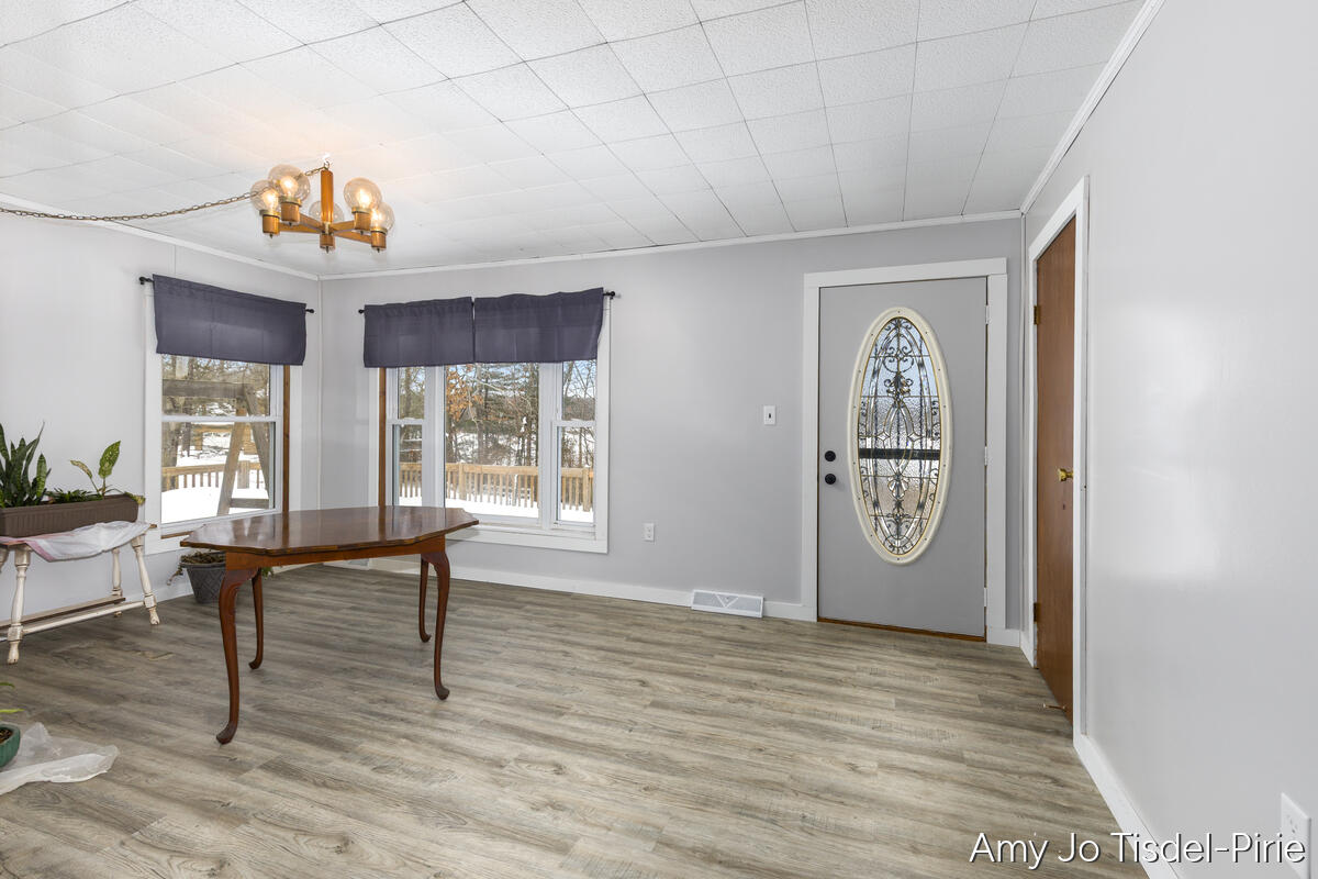 8411 Spring Road Northwest Stanton, MI 48888 - Photo 7 of 20 8411-Spring_007