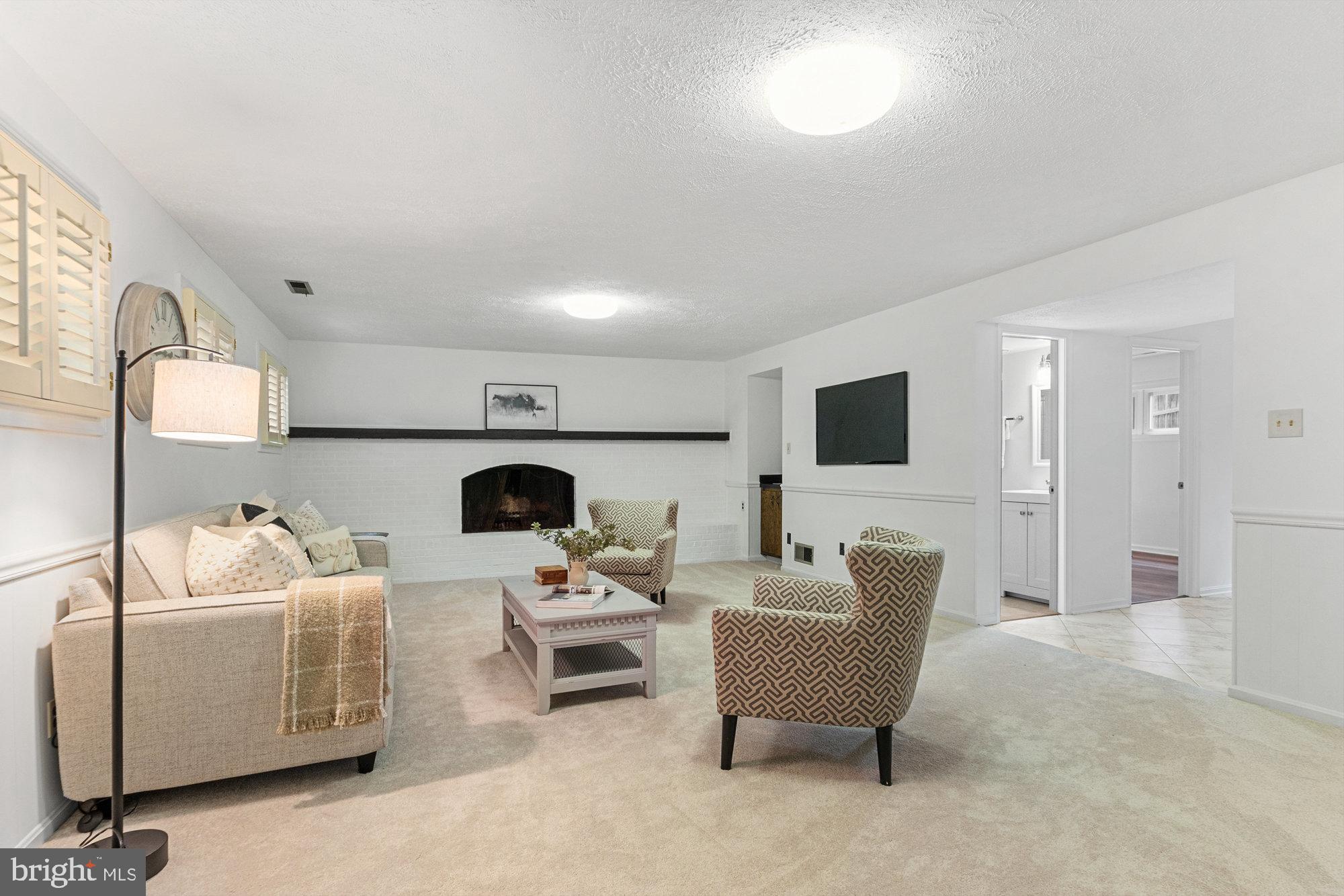 1229 Kensington Road McLean, VA 22101 - Photo 16 of 55 Gallery Image 16